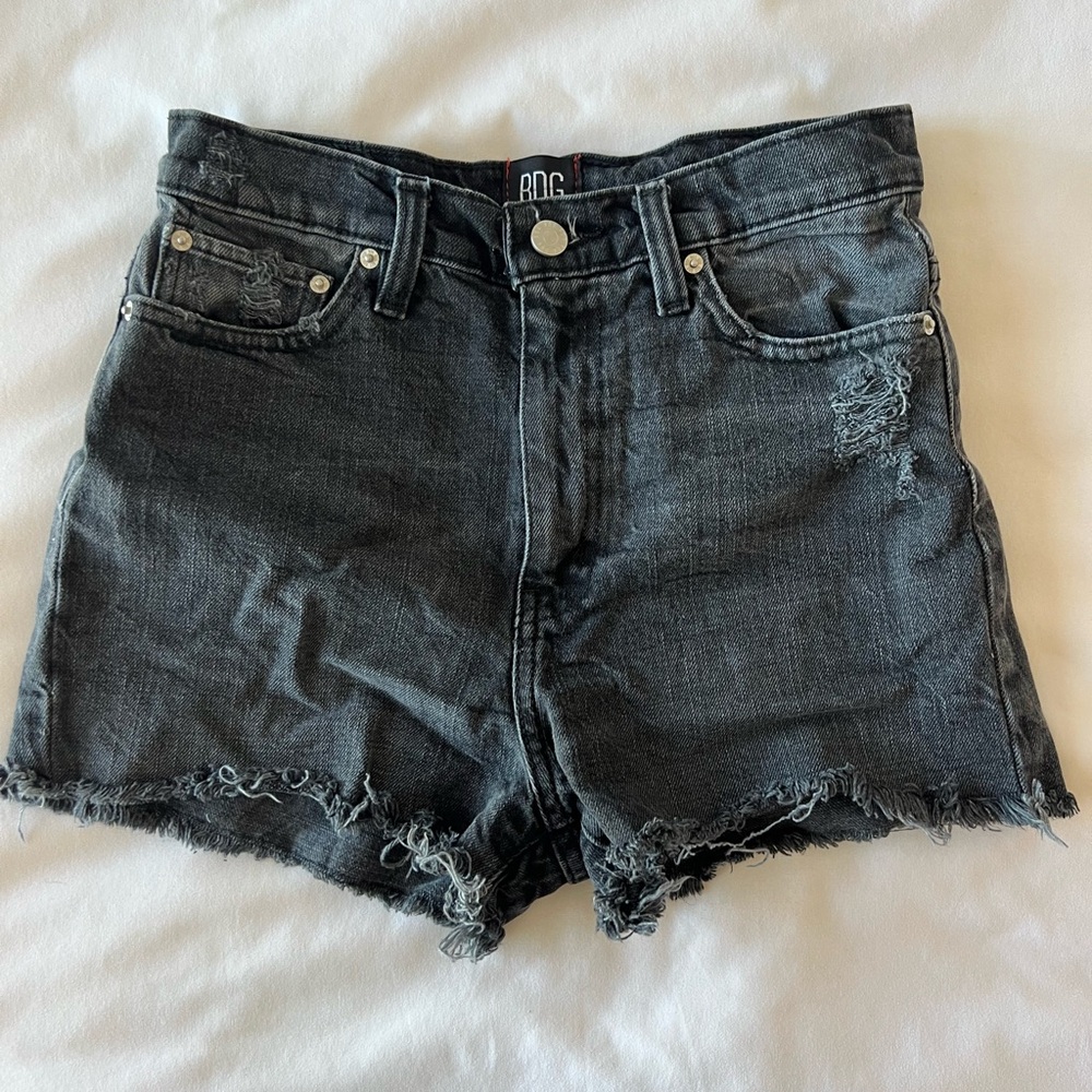 Urban Outfitters BDG size 26 jean shorts